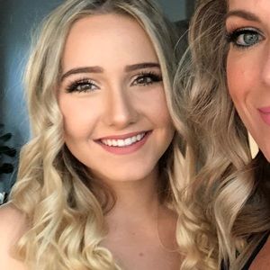 Meet your Posher, Sierra